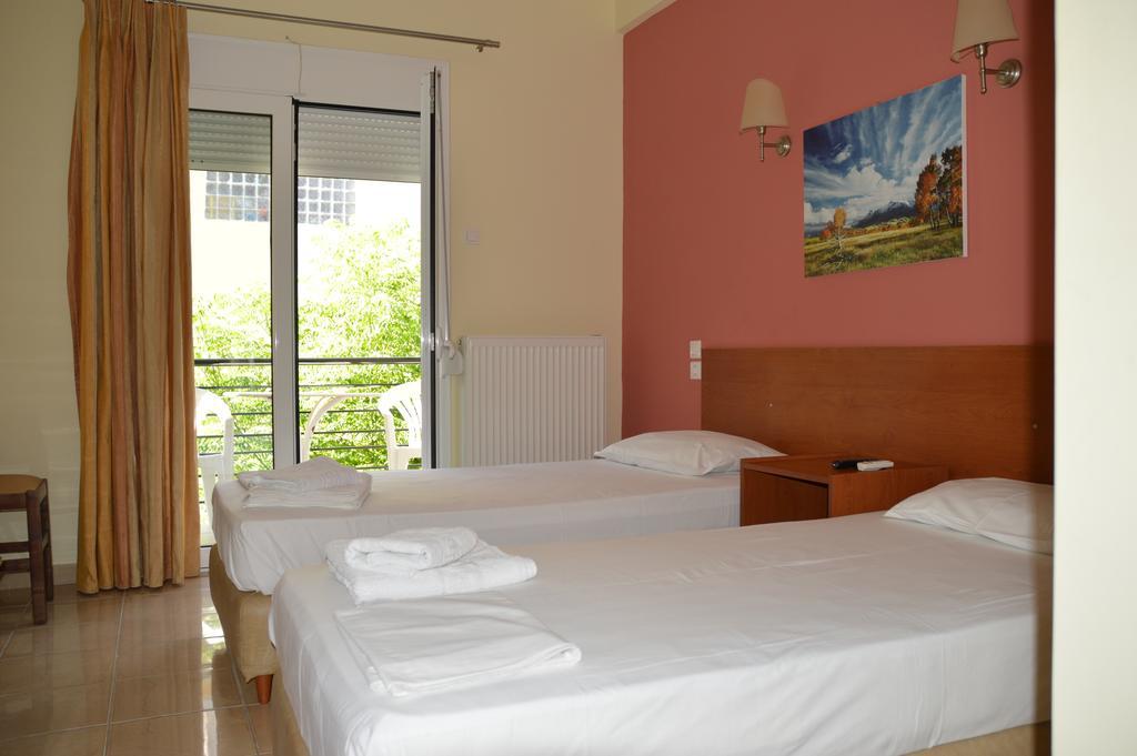 Marvi Hotel Kamena Vourla Phòng bức ảnh